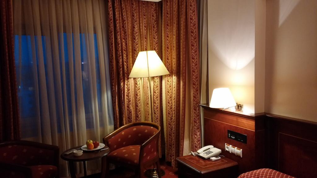 Ozilhan Hotel Άγκυρα Δωμάτιο φωτογραφία
