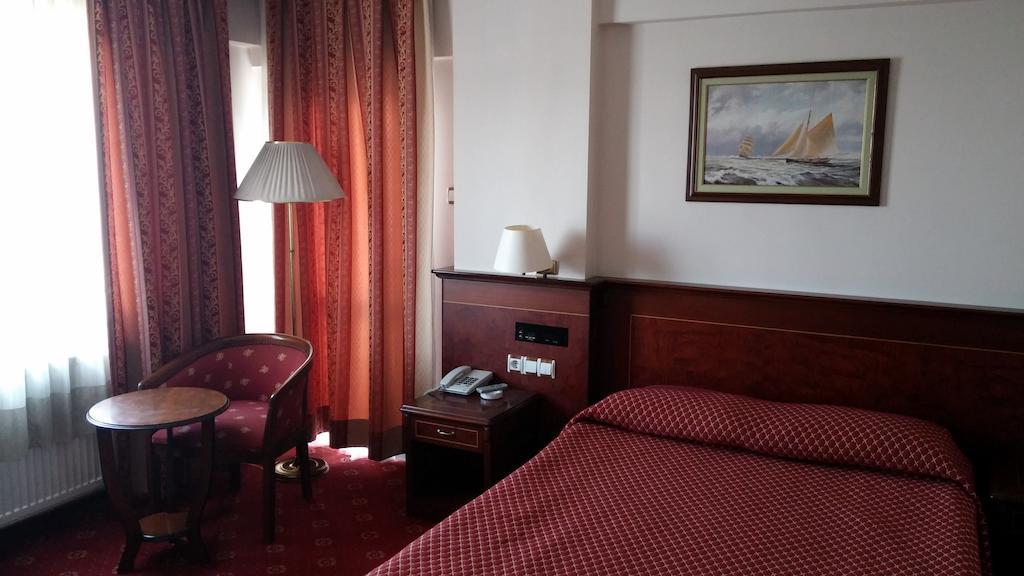 Ozilhan Hotel Άγκυρα Δωμάτιο φωτογραφία
